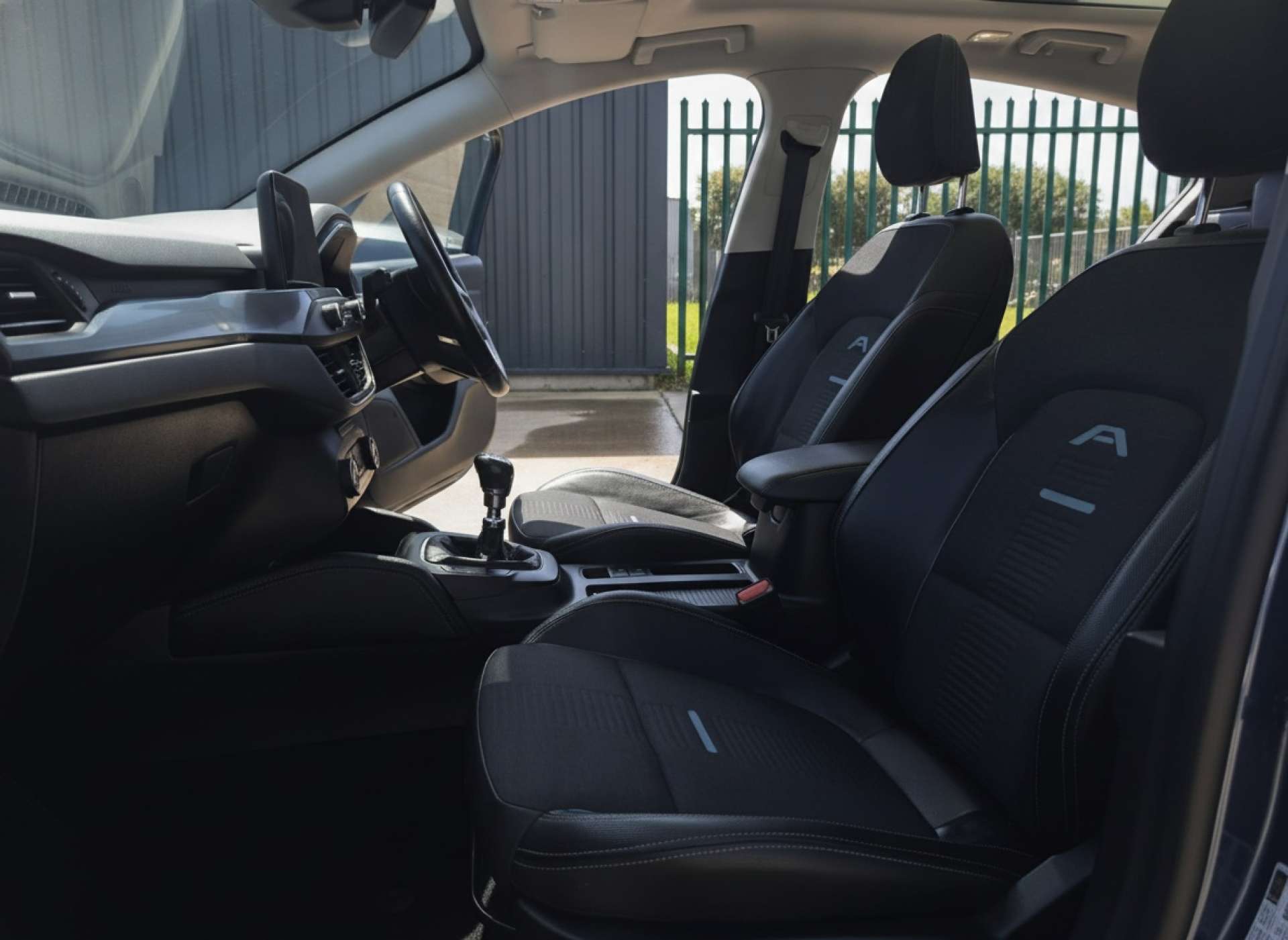 
								Ford FOCUS 1.5 Focus Active X EcoBlue 5dr full									