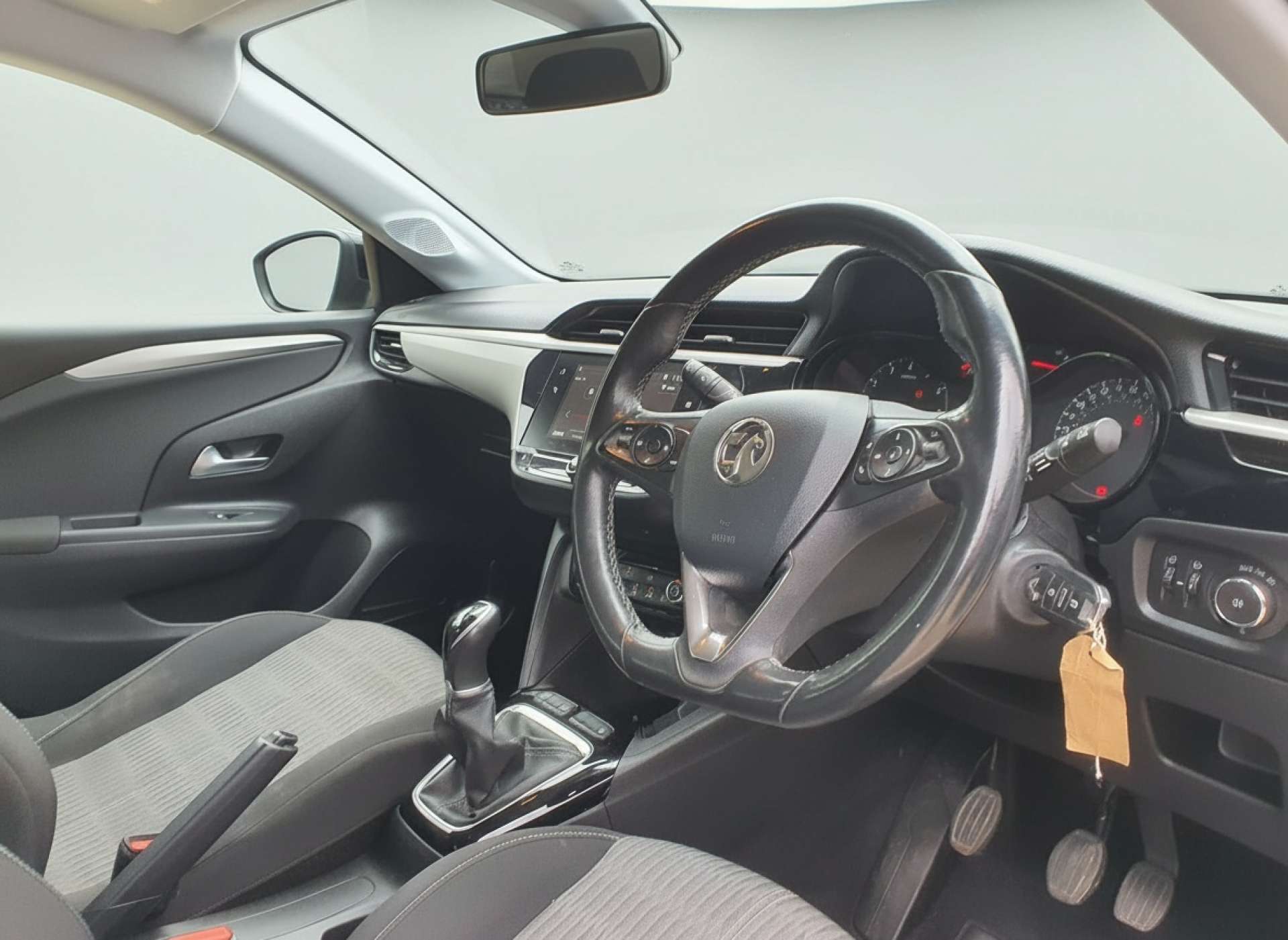 
								Vauxhall Corsa 1.2 Corsa SE 5dr full									