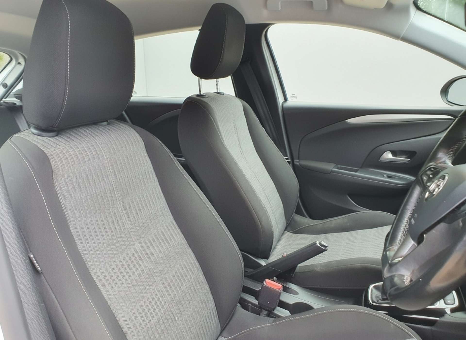 
								Vauxhall Corsa 1.2 Corsa SE 5dr full									
