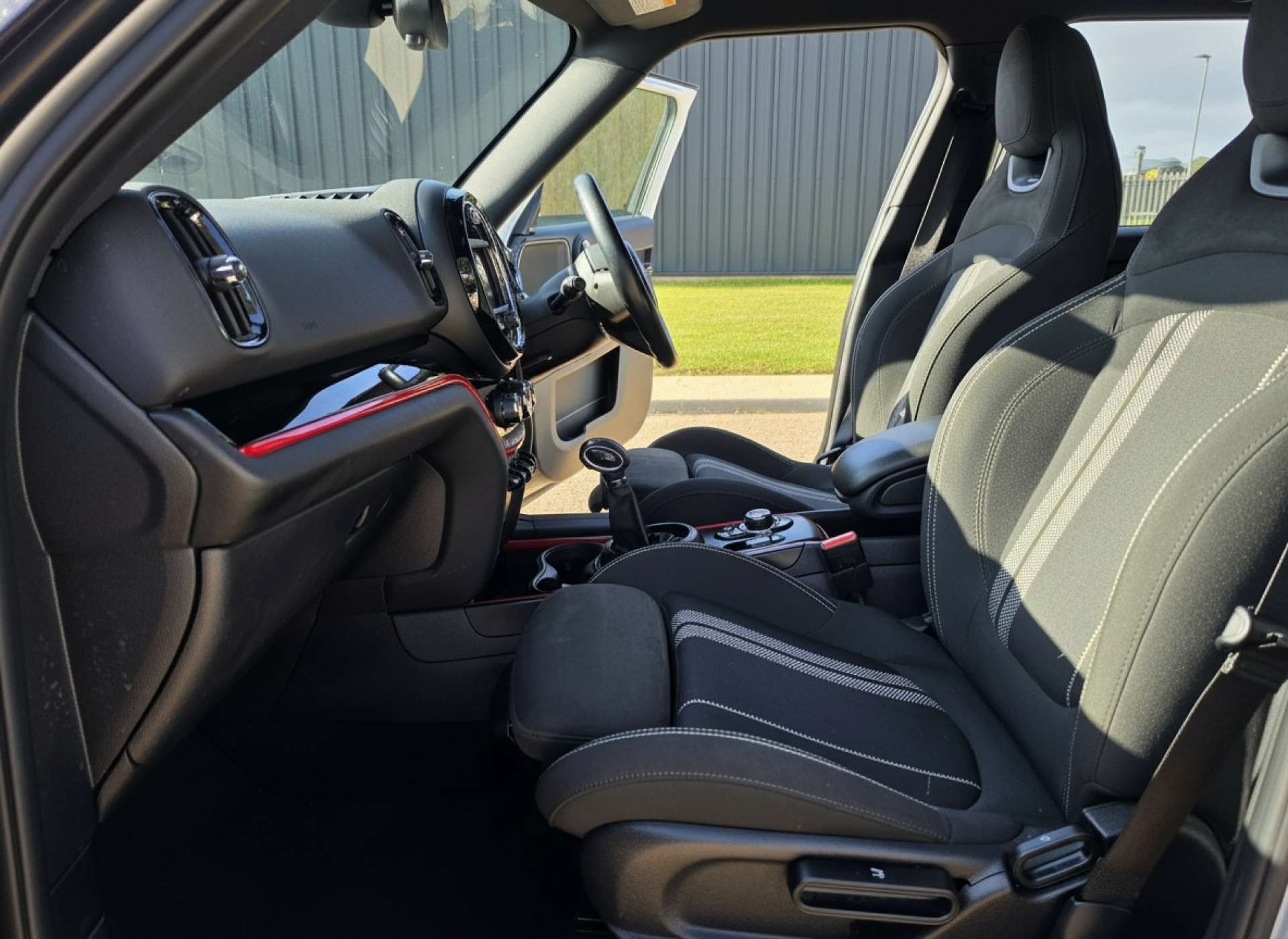 
								MINI COUNTRYMAN 1.5 Countryman Cooper S E ALL4 Sport Auto 4WD 5dr full									