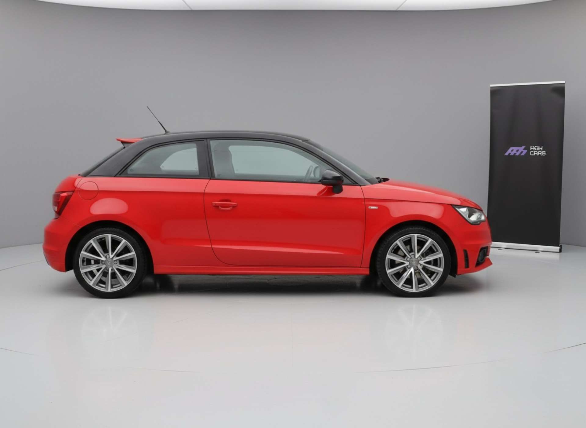 
								Audi A1 1.4 A1 S Line Style Edition TFSI 3dr full									