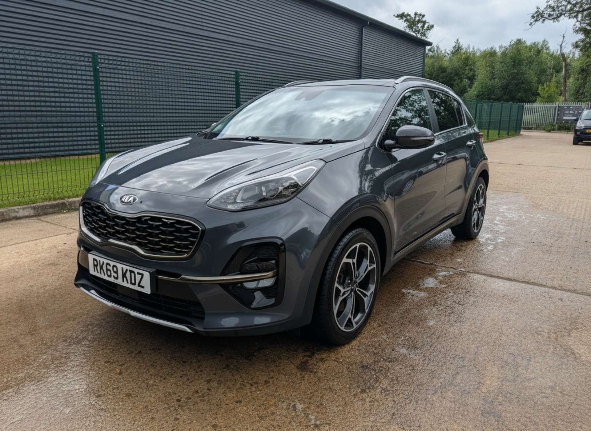 
								Kia SPORTAGE 1.6 Sportage GT-Line S ISG 4×4 Semi-Auto 4WD 5dr full									
