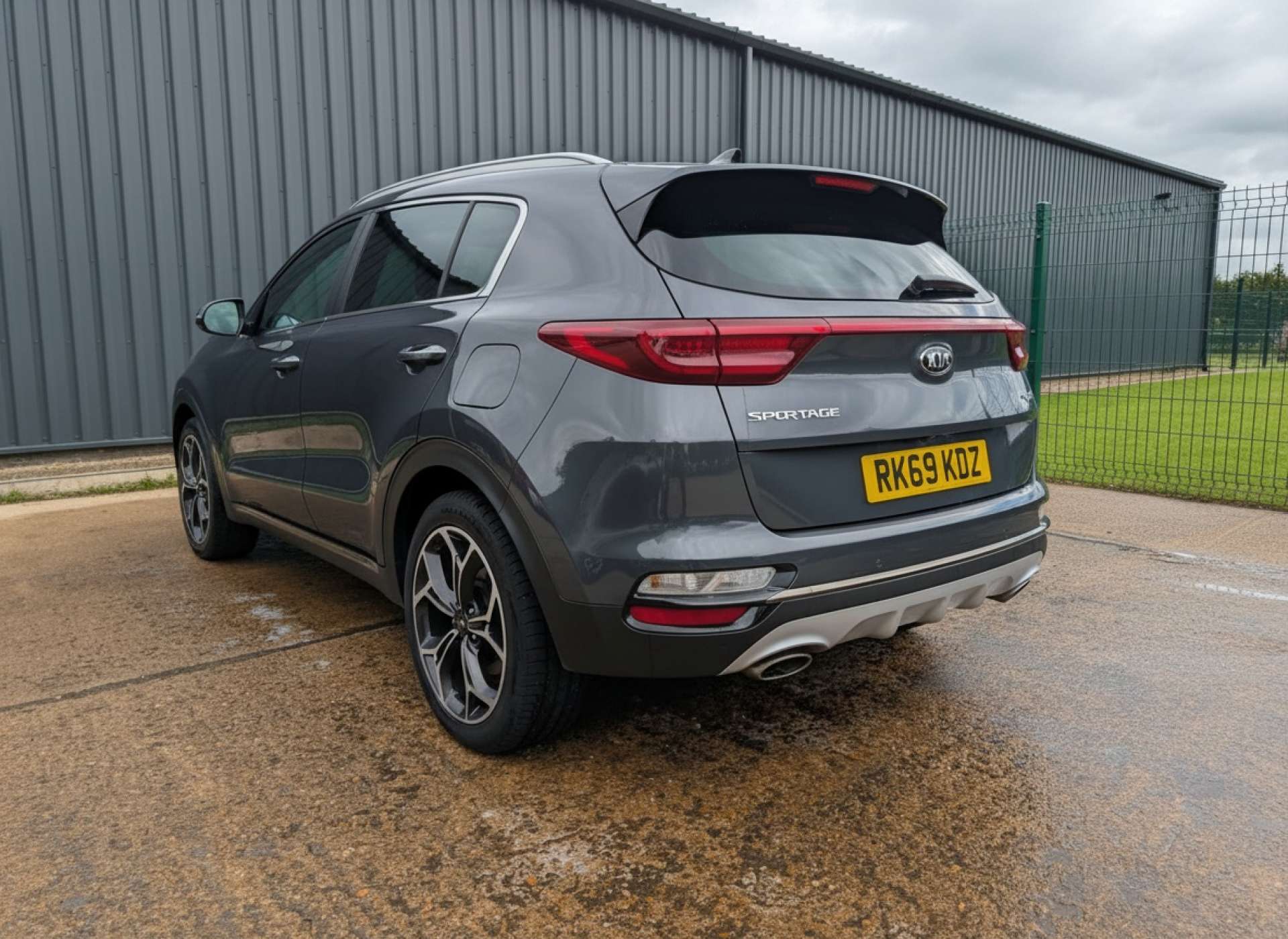 
								Kia SPORTAGE 1.6 Sportage GT-Line S ISG 4×4 Semi-Auto 4WD 5dr full									