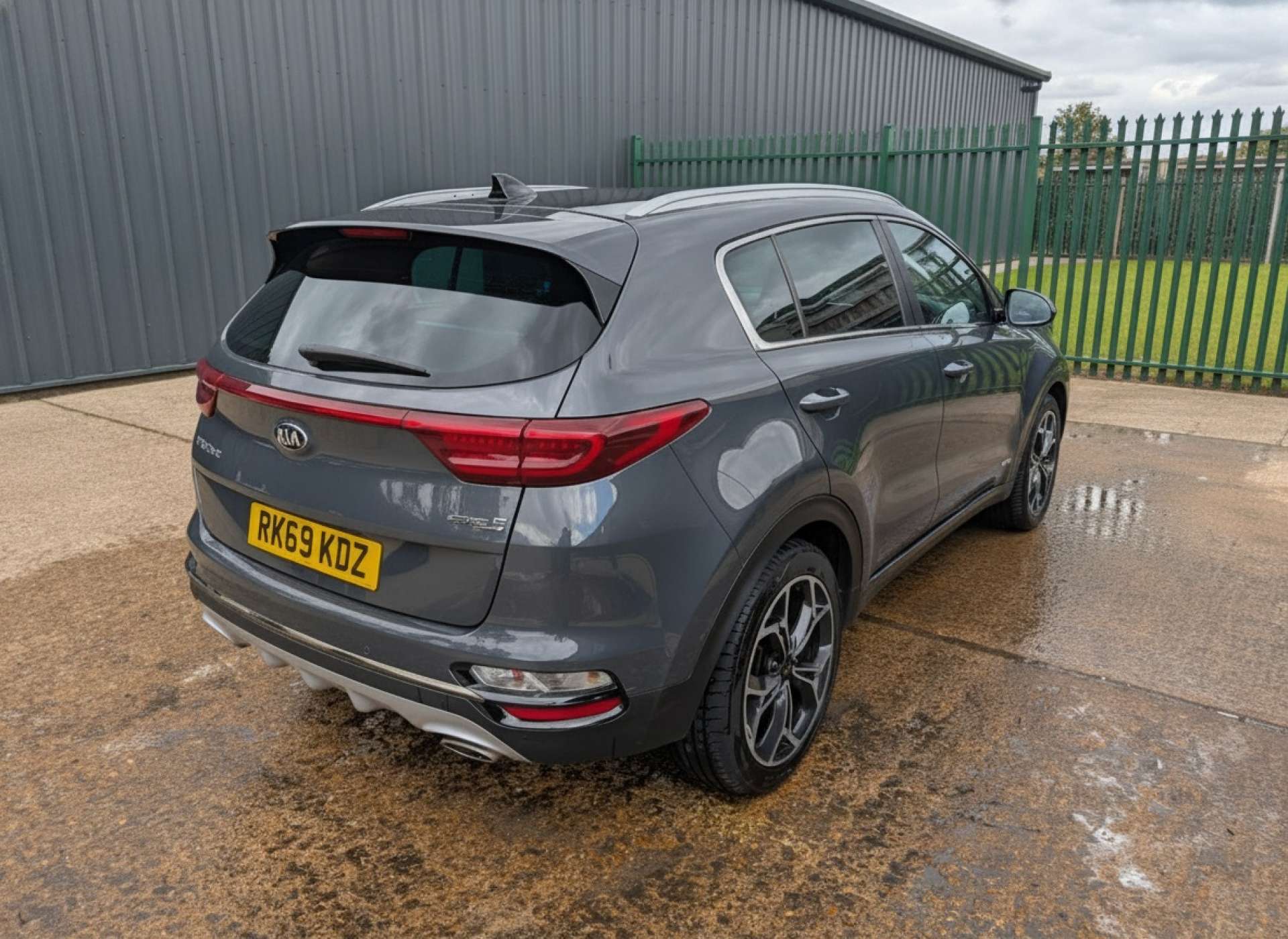 
								Kia SPORTAGE 1.6 Sportage GT-Line S ISG 4×4 Semi-Auto 4WD 5dr full									
