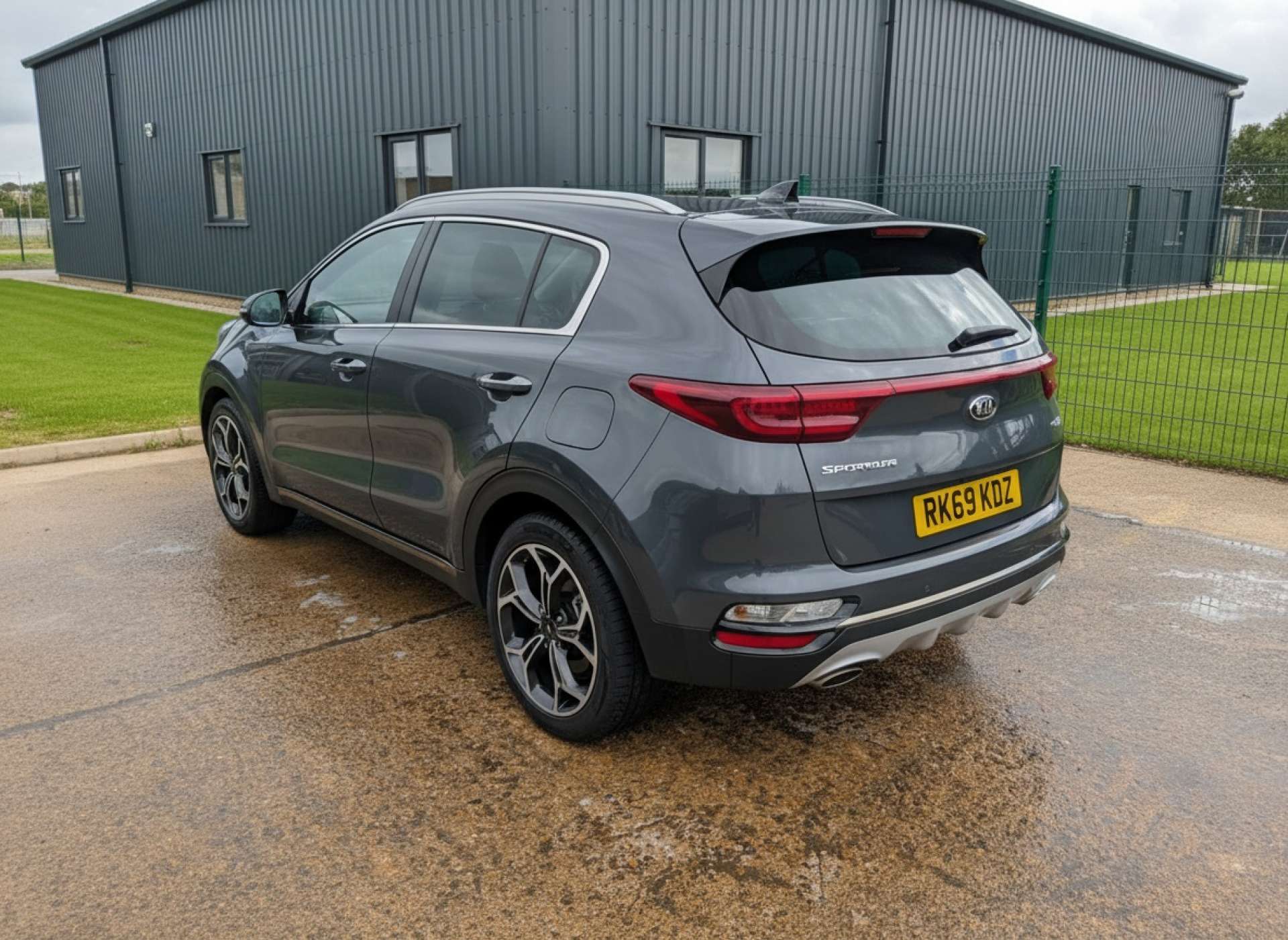 
								Kia SPORTAGE 1.6 Sportage GT-Line S ISG 4×4 Semi-Auto 4WD 5dr full									