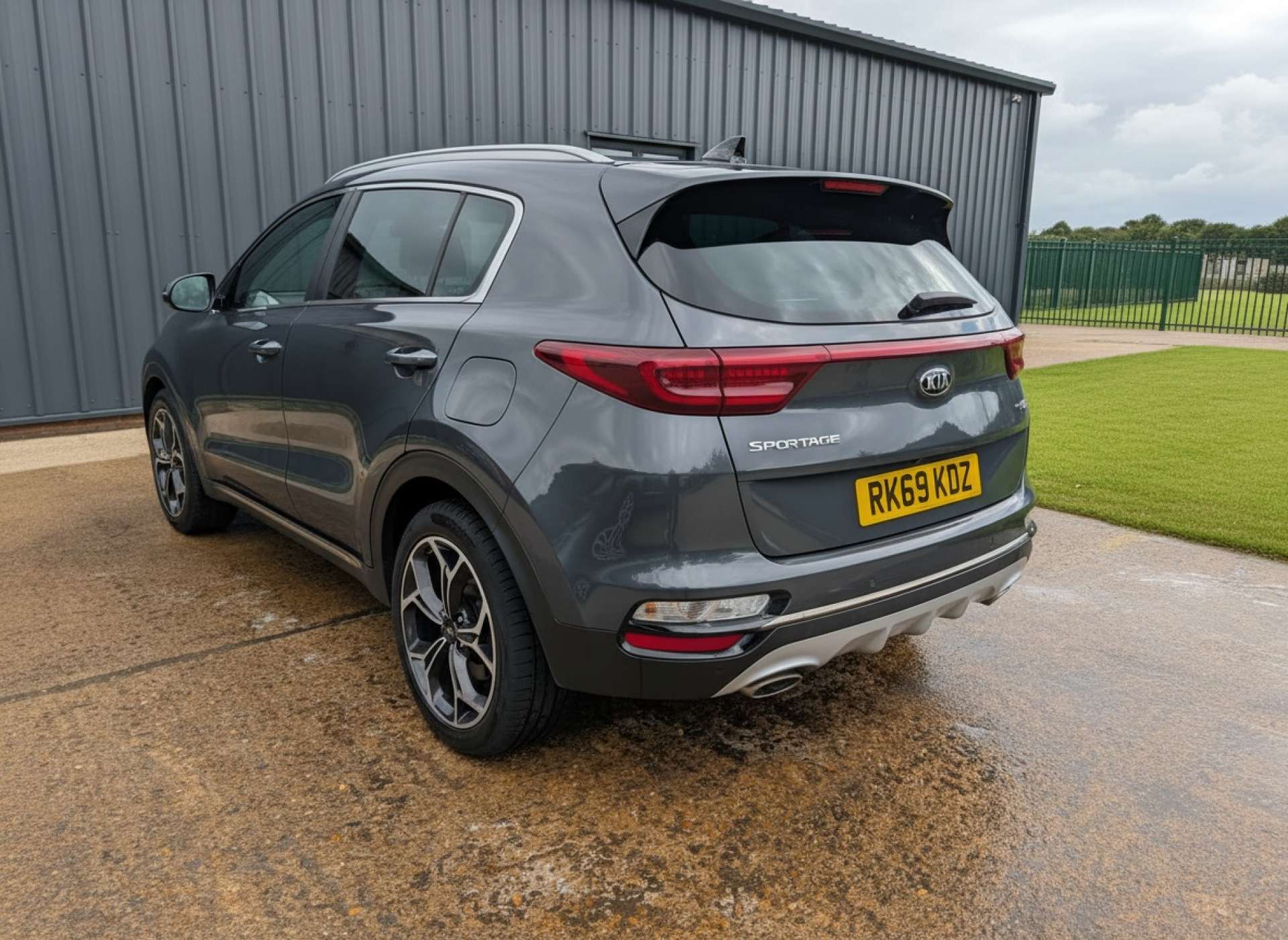 
								Kia SPORTAGE 1.6 Sportage GT-Line S ISG 4×4 Semi-Auto 4WD 5dr full									