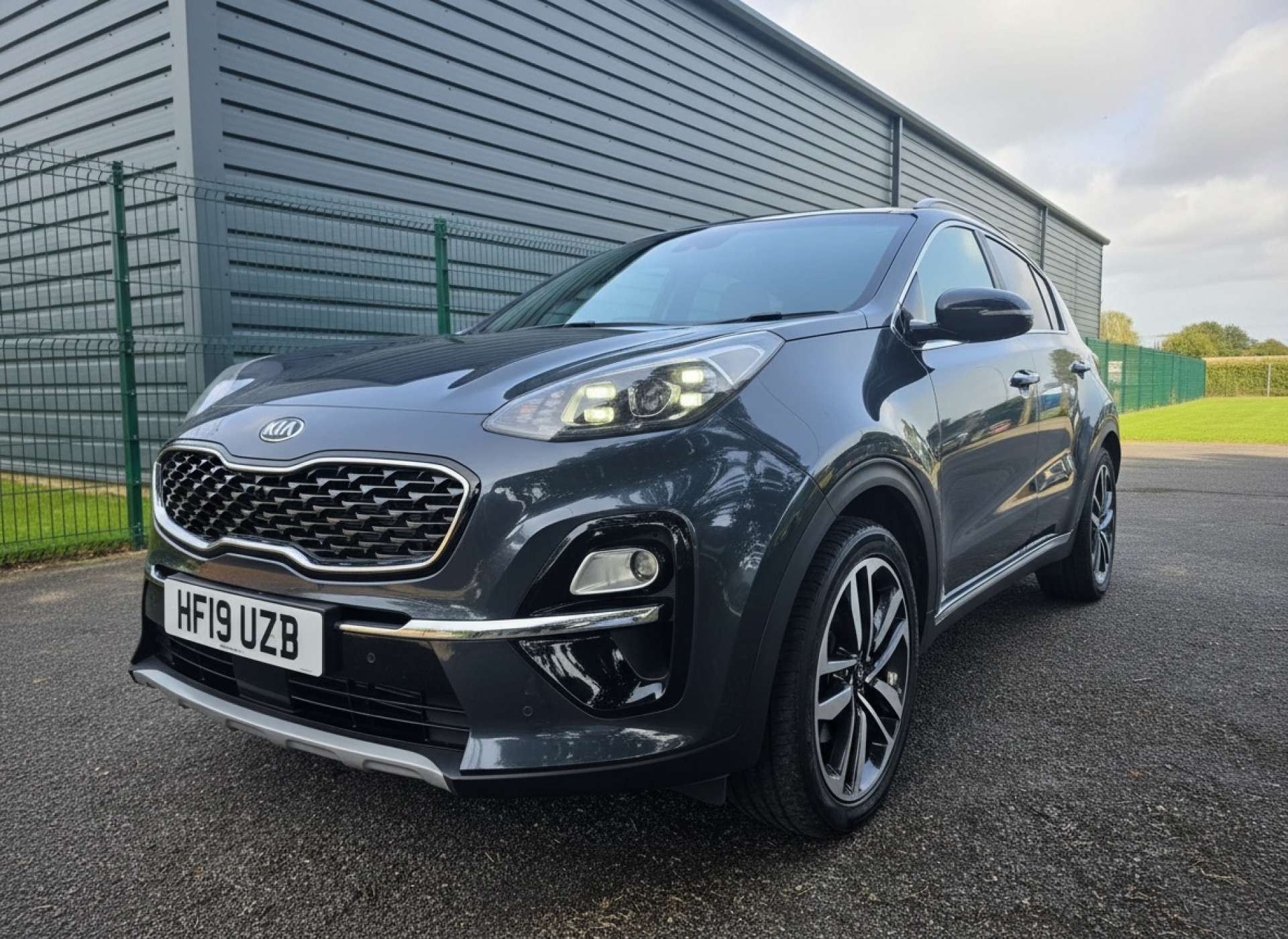 
								Kia SPORTAGE 1.6 Sportage 4 CRDi ISG Semi-Auto 5dr full									