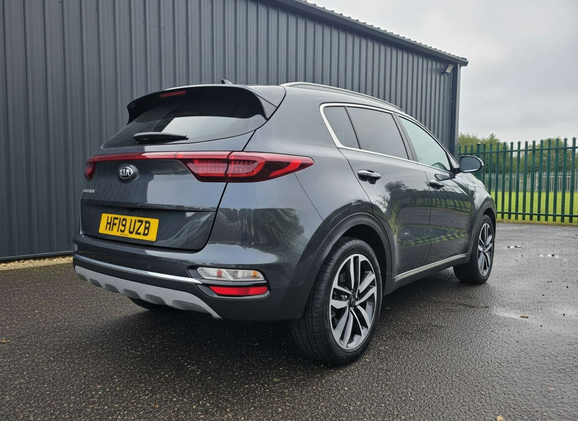
								Kia SPORTAGE 1.6 Sportage 4 CRDi ISG Semi-Auto 5dr full									