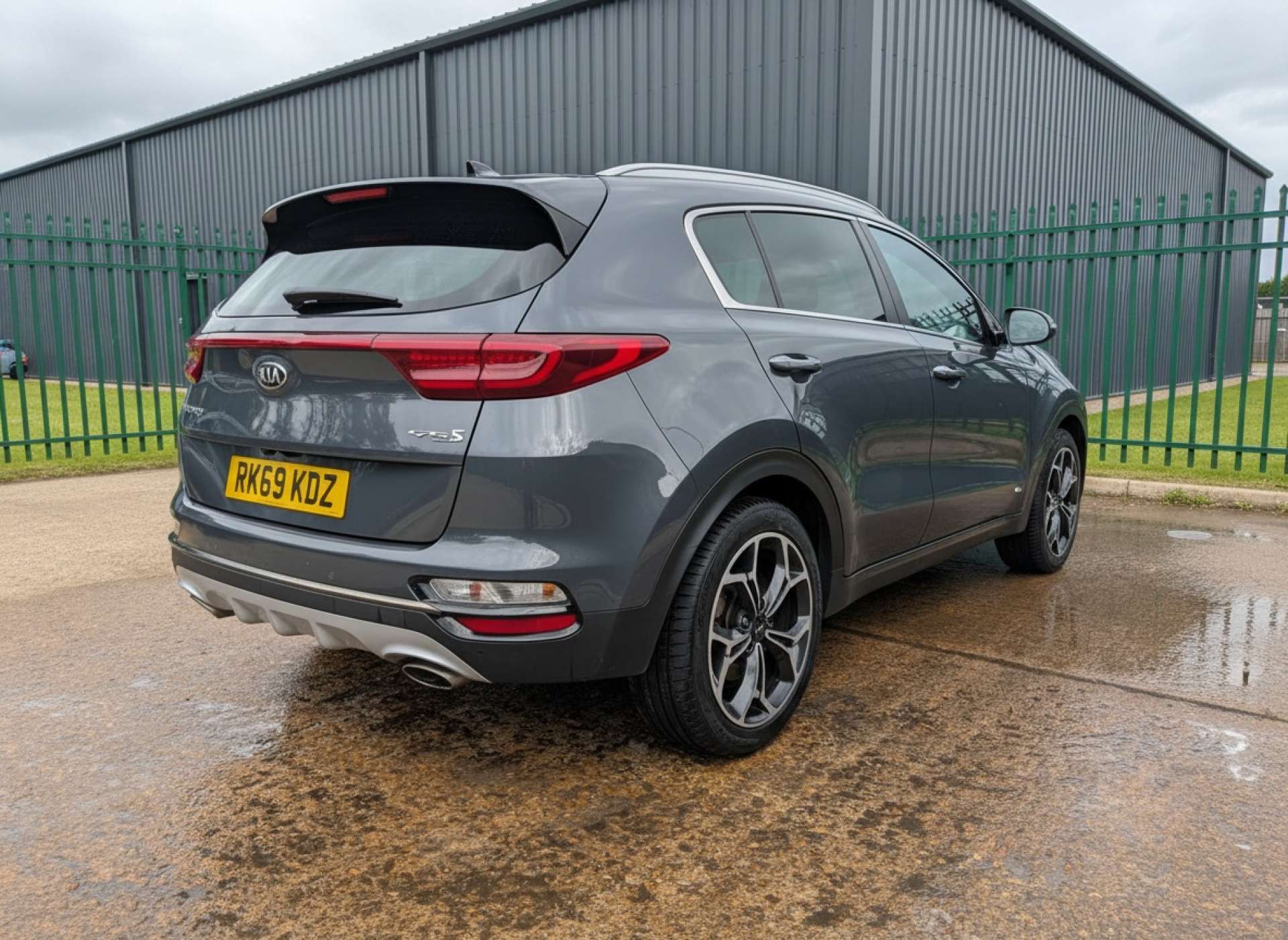 
								Kia SPORTAGE 1.6 Sportage GT-Line S ISG 4×4 Semi-Auto 4WD 5dr full									
