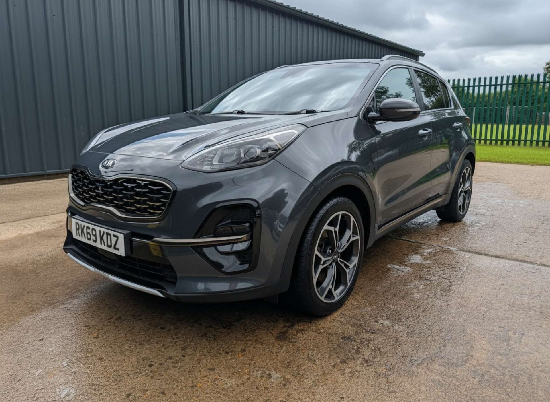 
								Kia SPORTAGE 1.6 Sportage GT-Line S ISG 4×4 Semi-Auto 4WD 5dr full									