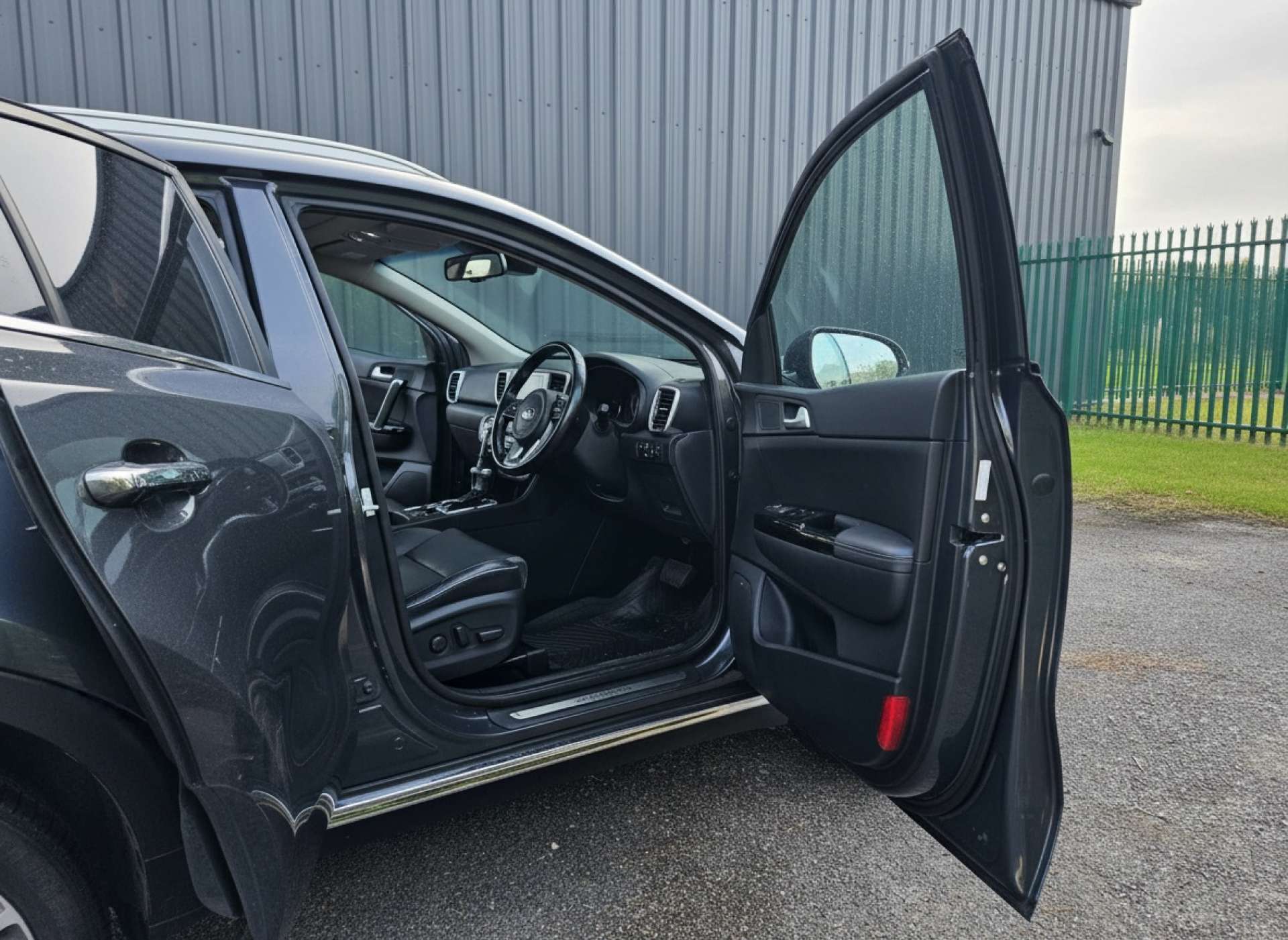 
								Kia SPORTAGE 1.6 Sportage 4 CRDi ISG Semi-Auto 5dr full									