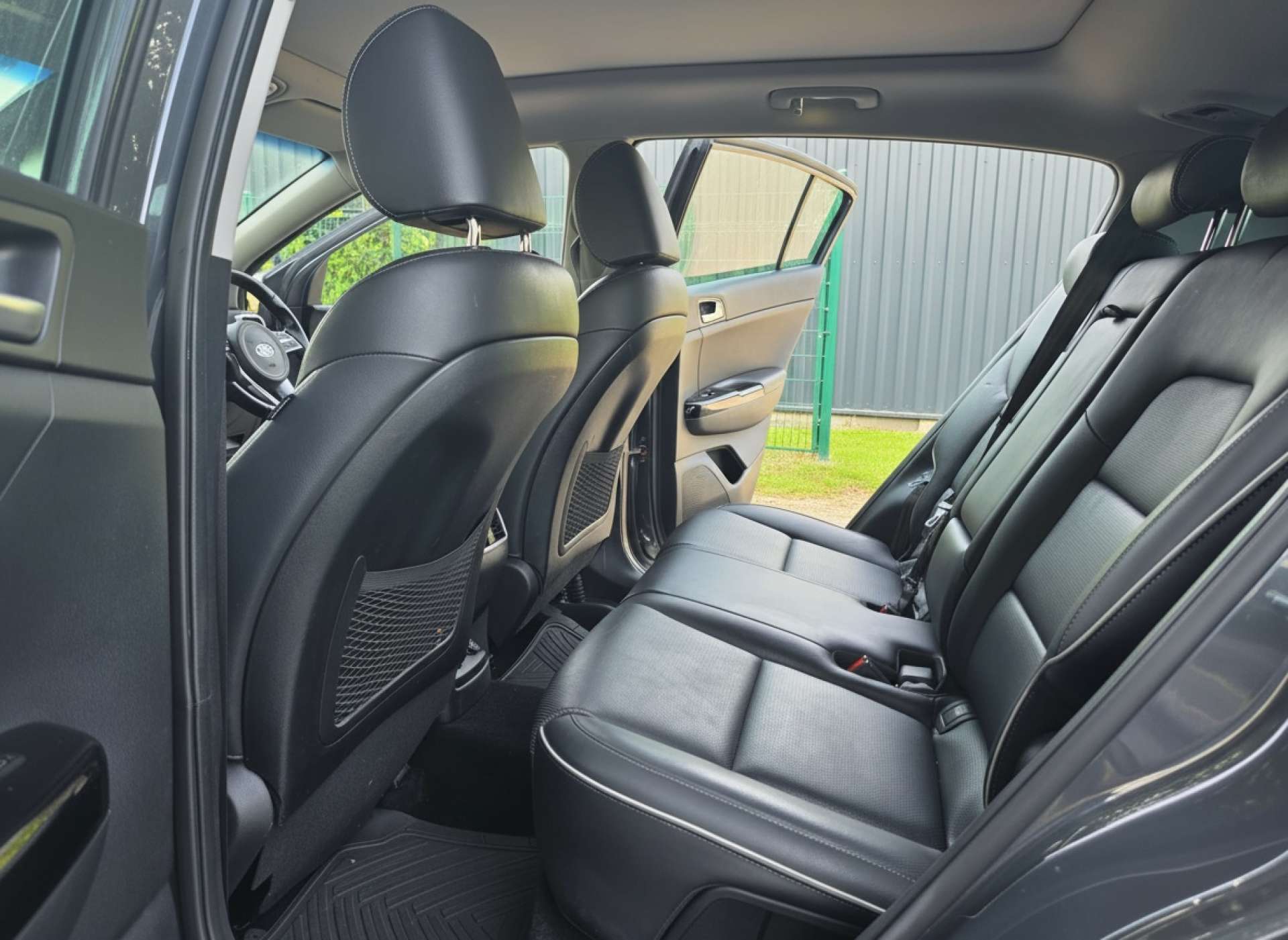 
								Kia SPORTAGE 1.6 Sportage 4 CRDi ISG Semi-Auto 5dr full									