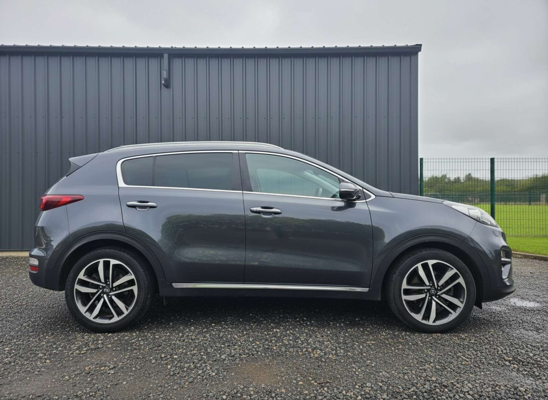 
								Kia SPORTAGE 1.6 Sportage 4 CRDi ISG Semi-Auto 5dr full									