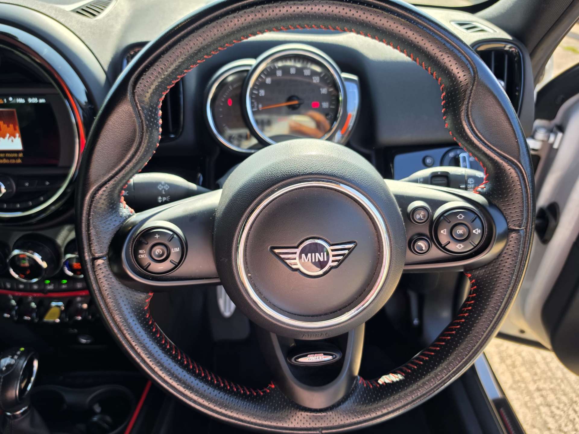 
								MINI COUNTRYMAN 1.5 Countryman Cooper S E ALL4 Sport Auto 4WD 5dr full									