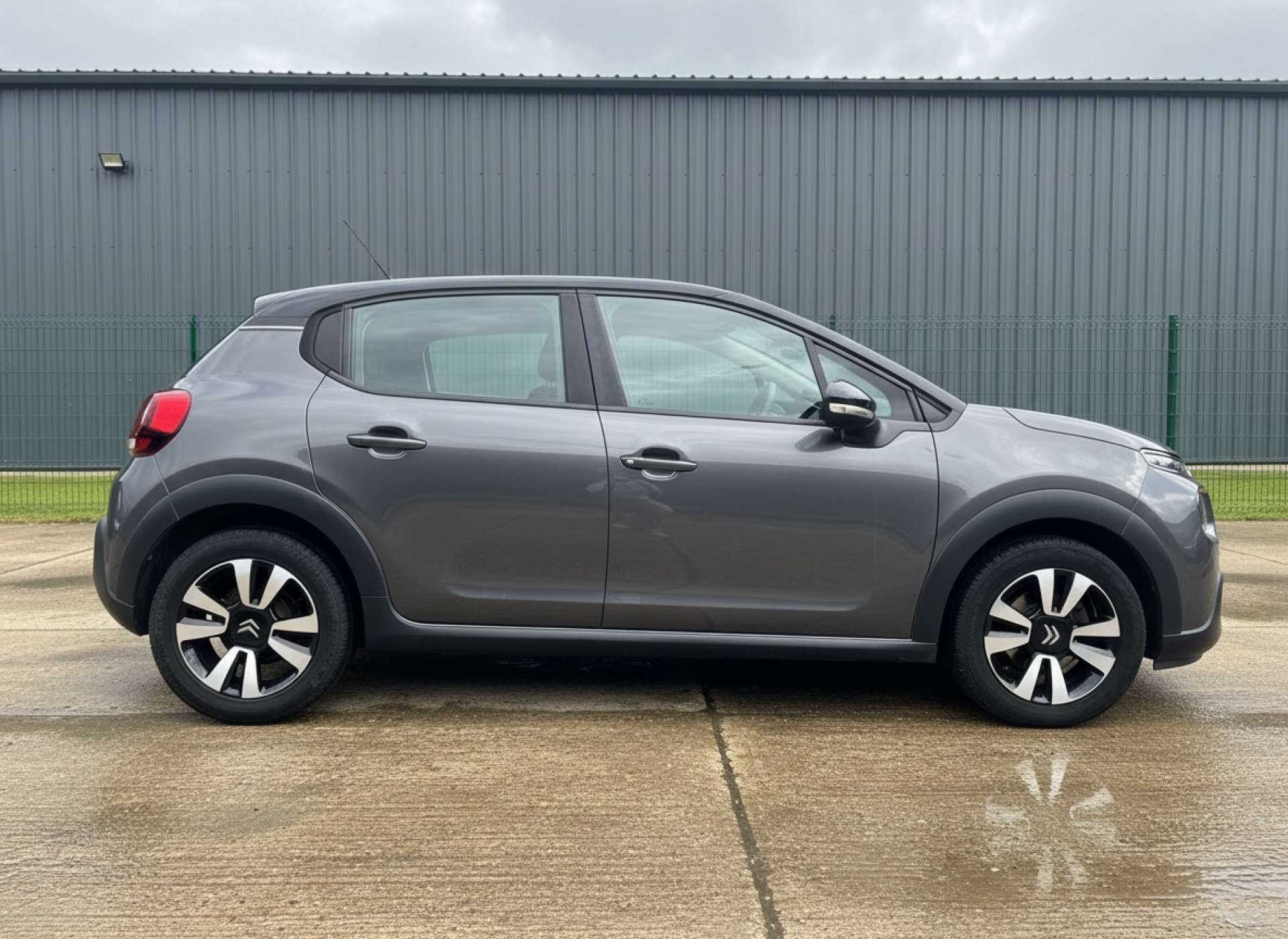 
								CITROEN C3 1.2 C3 Feel PureTech 5dr full									