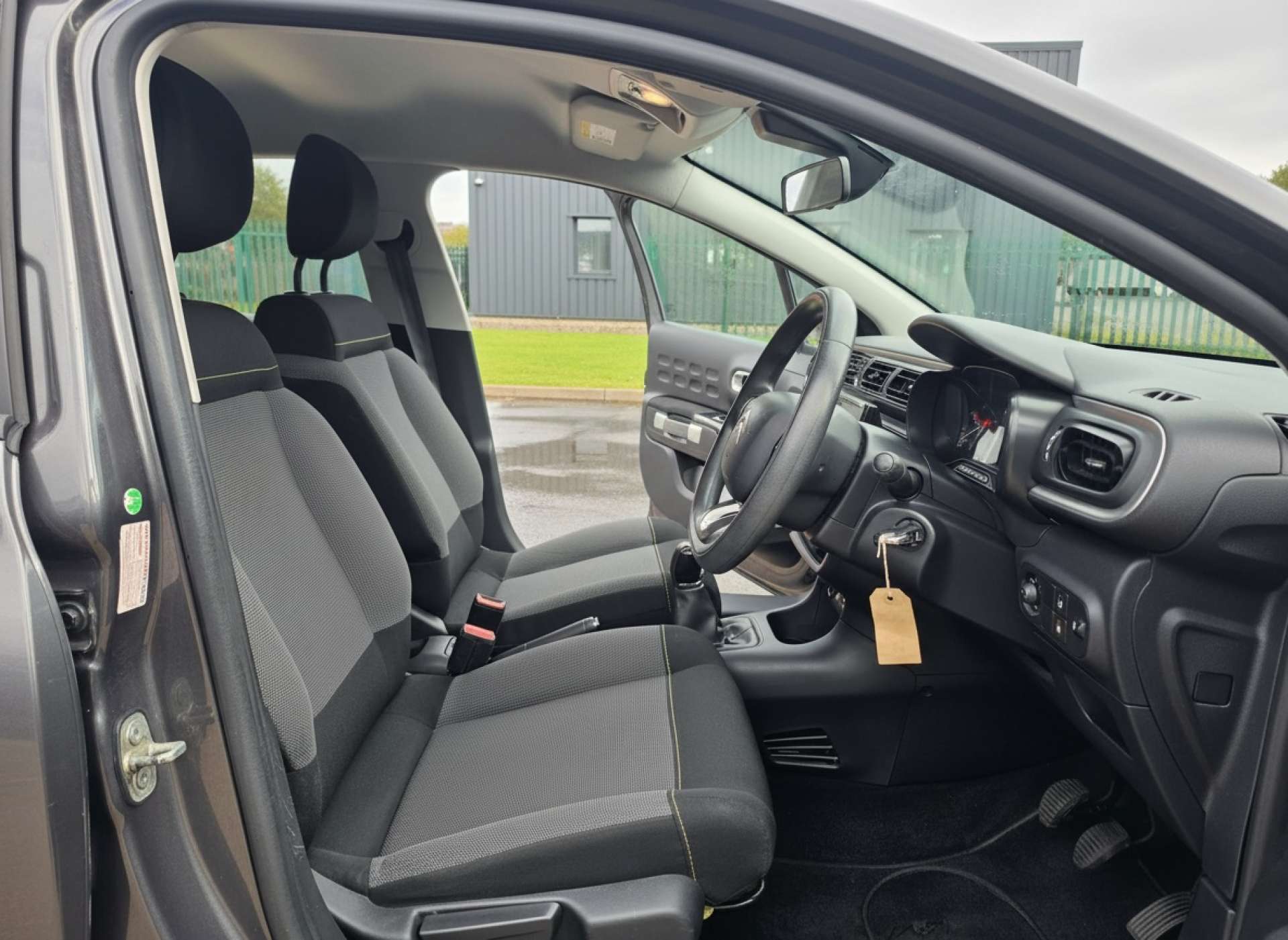 
								CITROEN C3 1.2 C3 Feel PureTech 5dr full									