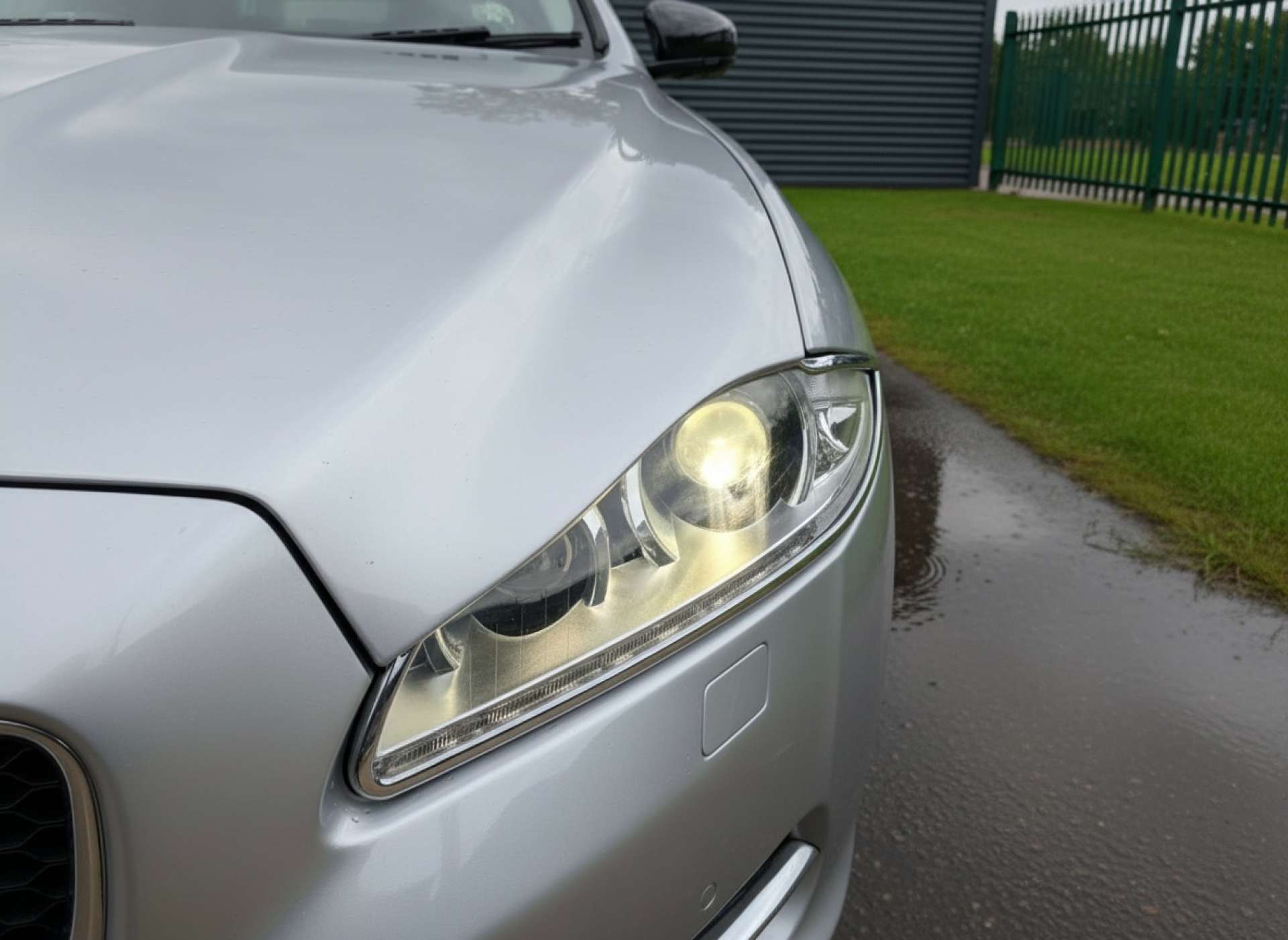 
								JAGUAR XJ 3.0 XJ Portfolio V6 D Auto 4dr full									