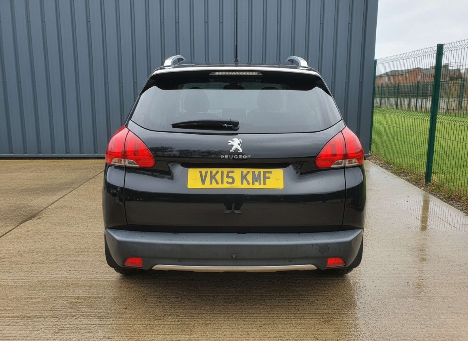 
								PEUGEOT 2008 1.6 2008 Allure e-HDi Semi-Auto 5dr full									