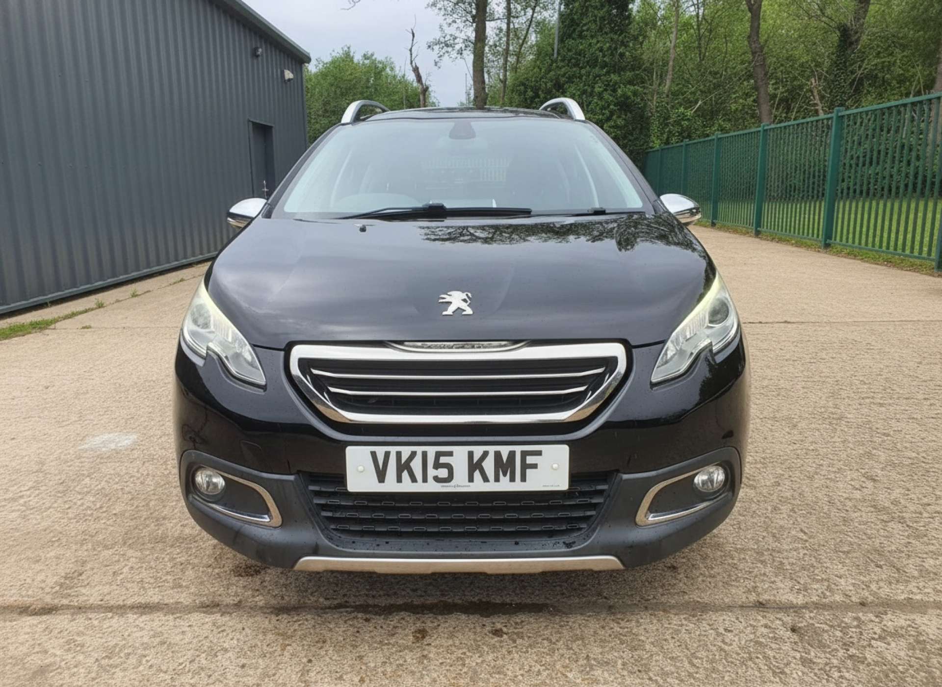 
								PEUGEOT 2008 1.6 2008 Allure e-HDi Semi-Auto 5dr full									