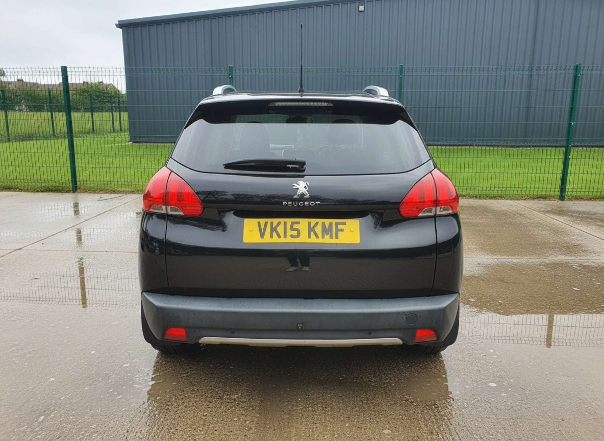 
								PEUGEOT 2008 1.6 2008 Allure e-HDi Semi-Auto 5dr full									