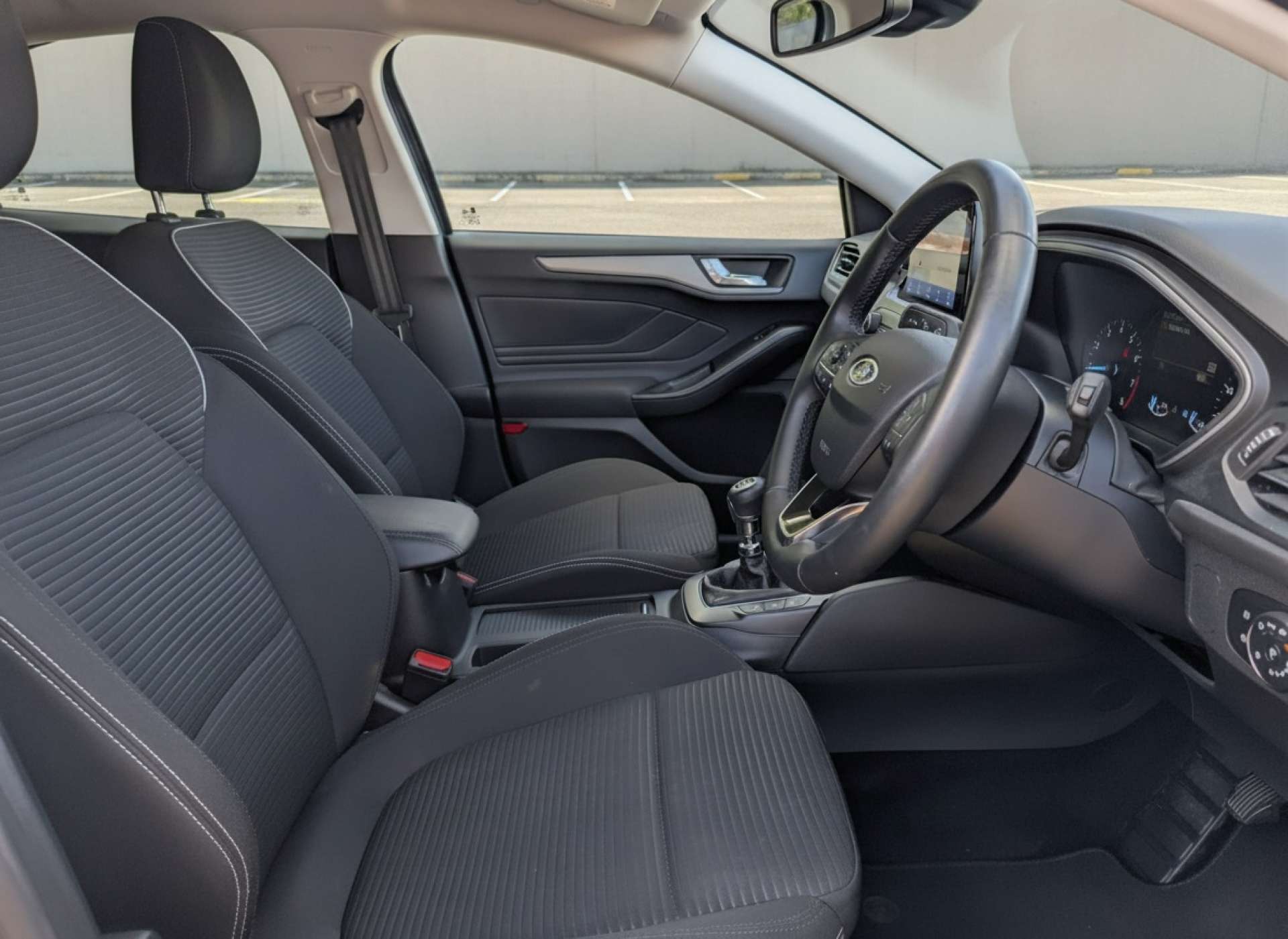 
								Ford FOCUS 1.0 Focus Titanium 5dr full									