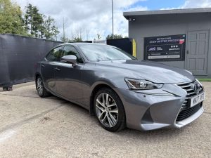 Lexus IS 2.5 IS 300h Executive Edition CVT 4dr