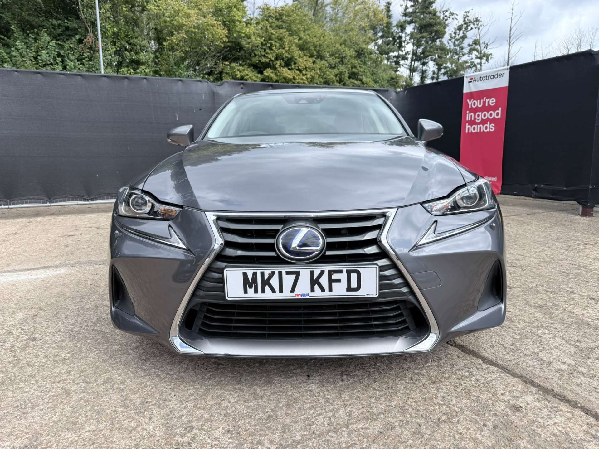 
								Lexus IS 2.5 IS 300h Executive Edition CVT 4dr full									