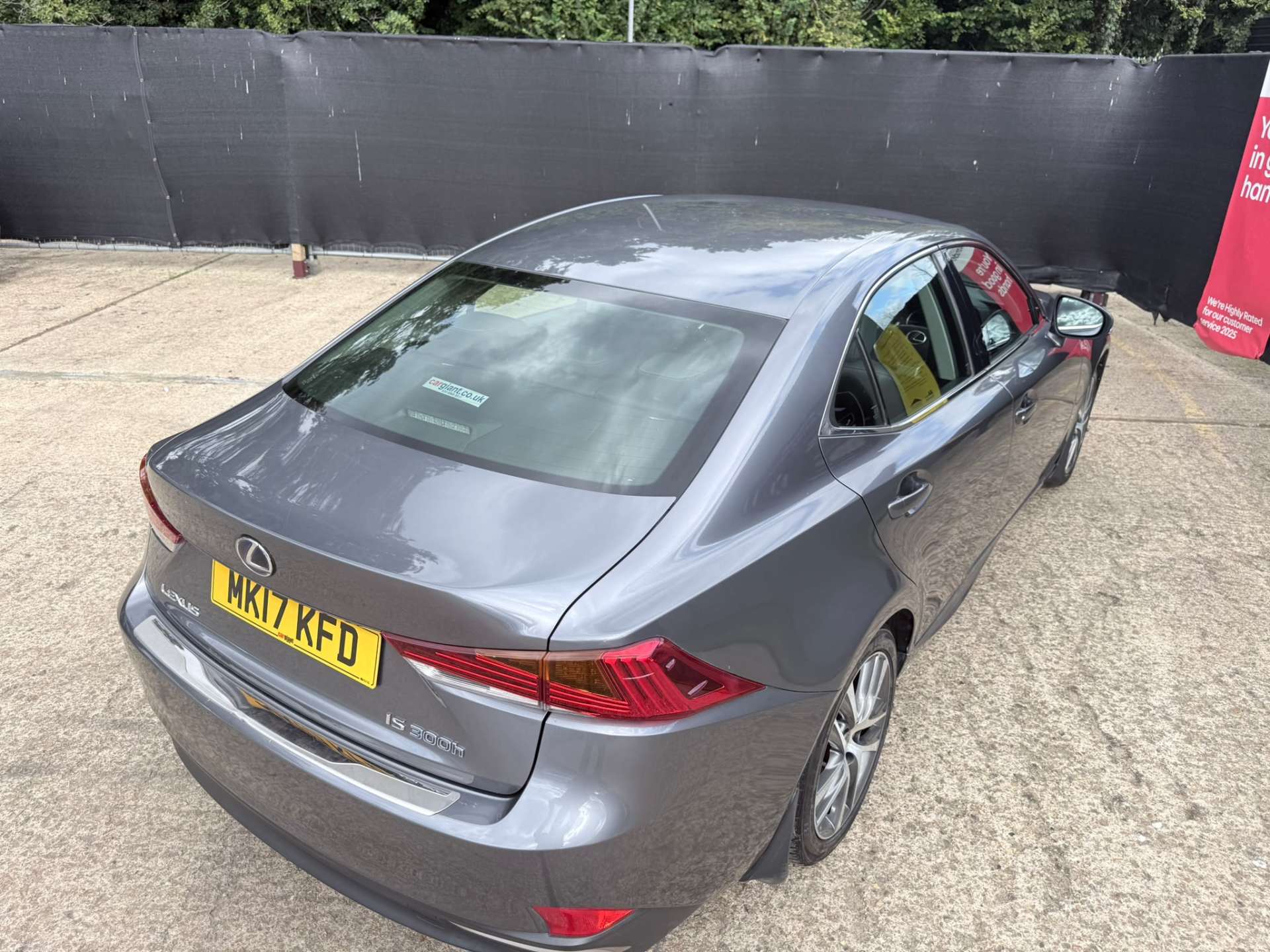 
								Lexus IS 2.5 IS 300h Executive Edition CVT 4dr full									