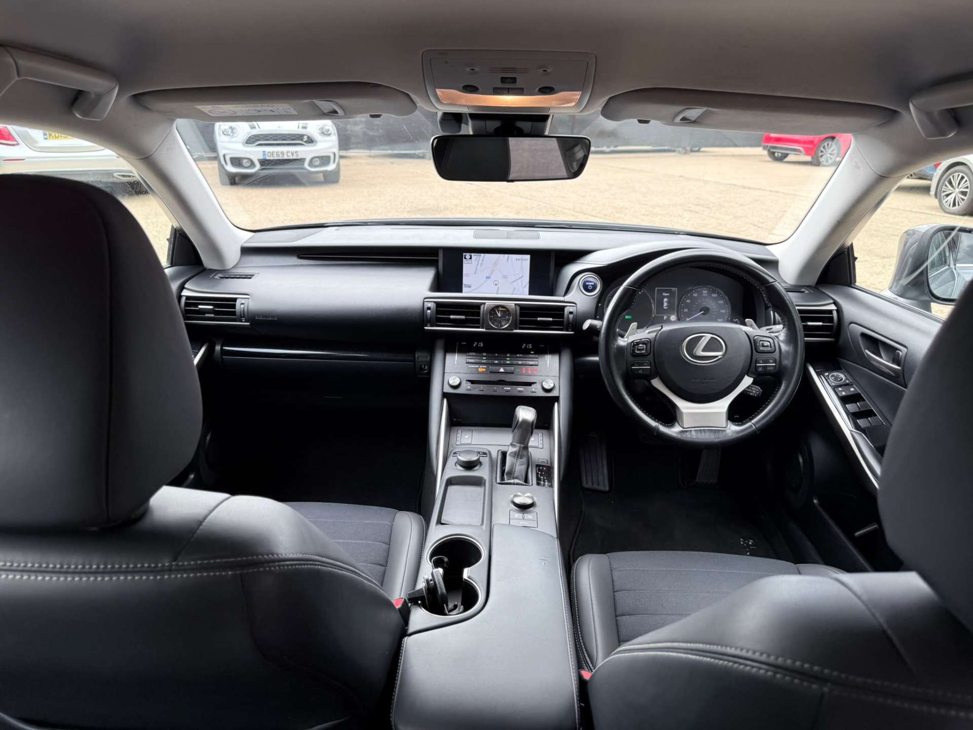 
								Lexus IS 2.5 IS 300h Executive Edition CVT 4dr full									